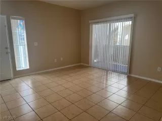 Photo #5: 2646289 Listing 