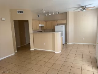 Photo #6: 2646289 Listing 