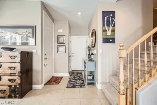 Photo #3: 2646327 Listing 