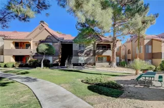 Photo #1: 2646337 Listing 