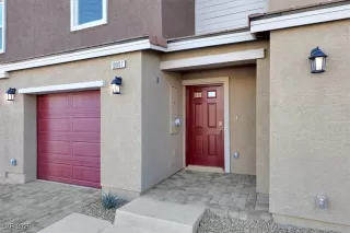 Photo #1: 2646343 Listing 