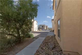 Photo #2: 2646387 Listing 