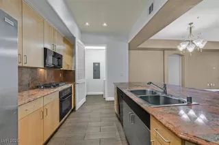 Photo #5: 2646398 Listing 