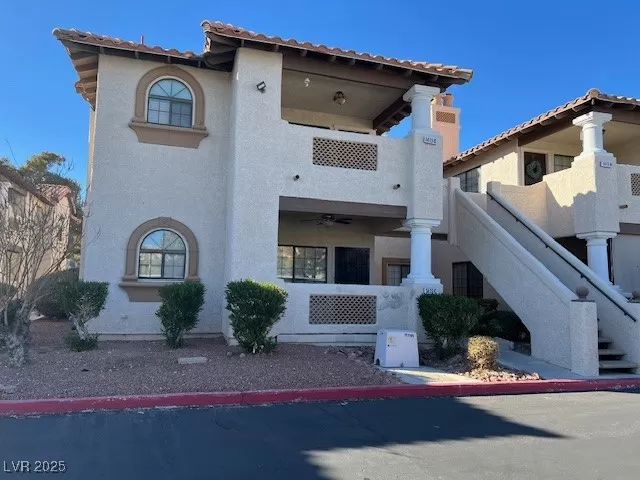 MLS: 2646449 Condo For Sale