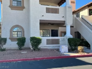 Photo #1: 2646449 Listing 