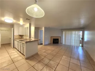 Photo #5: 2646454 Listing 