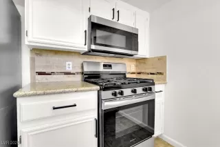 Photo #6: 2646472 Listing 