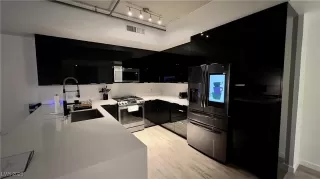 Photo #2: 2646481 Listing 