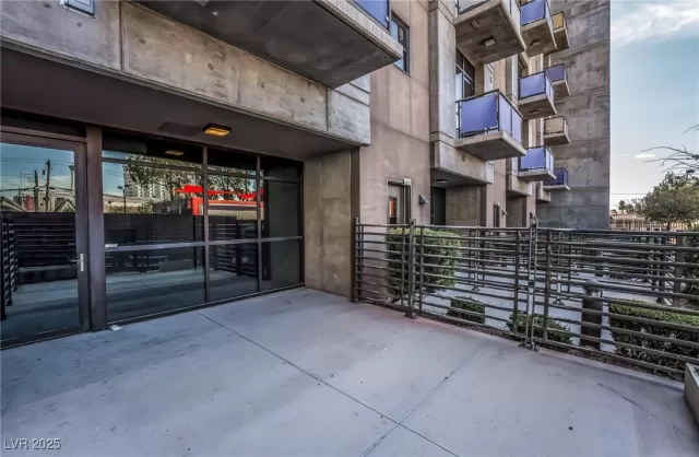 MLS: 2646501 Condo For Sale