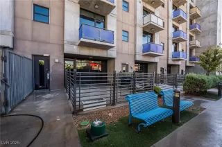 Photo #2: 2646501 Listing 