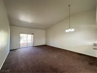 Photo #3: 2646515 Listing 