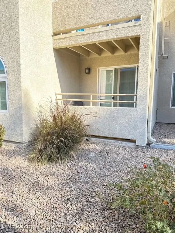 MLS: 2646583 Condo For Sale