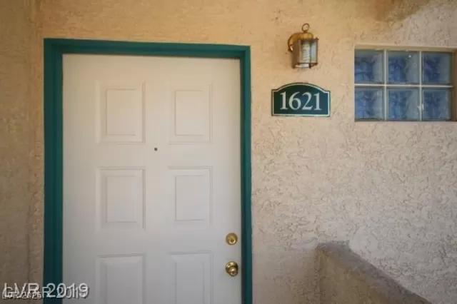 MLS: 2646597 Condo For Sale