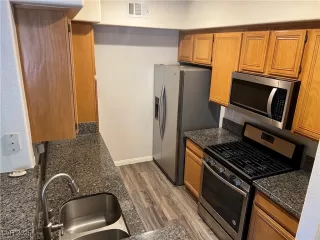 Photo #3: 2646649 Listing 