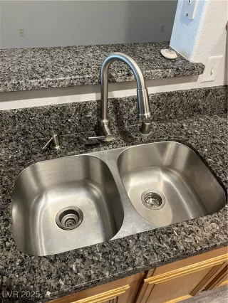 Photo #5: 2646649 Listing 