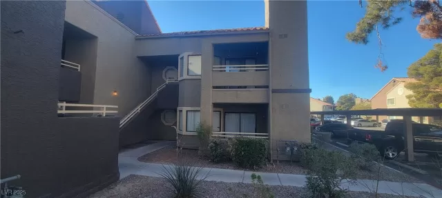 MLS: 2646654 Condo For Sale