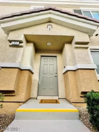 Photo #4: 2646667 Listing 