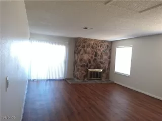 Photo #3: 2646683 Listing 