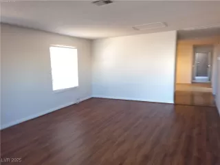 Photo #4: 2646683 Listing 