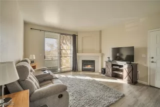 Photo #3: 2646713 Listing