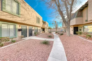 Photo #1: 2646734 Listing