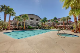 Photo #1: 2646762 Listing 