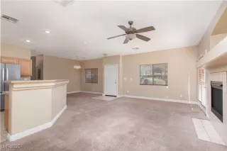 Photo #3: 2646766 Listing 