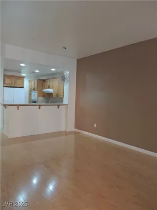 Photo #6: 2646788 Listing 