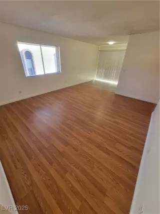 Photo #1: 2646813 Listing 