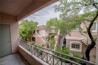 Photo #1: 2646818 Listing 