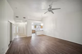 Photo #4: 2646818 Listing 