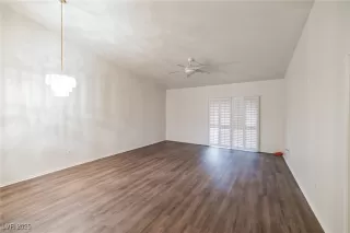 Photo #5: 2646818 Listing 