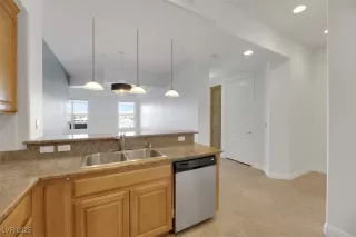 Photo #6: 2646879 Listing 