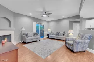 Photo #5: 2646885 Listing