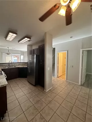 Photo #1: 2646887 Listing 