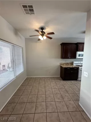 Photo #2: 2646887 Listing 