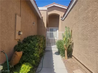 Photo #1: 2646919 Listing 