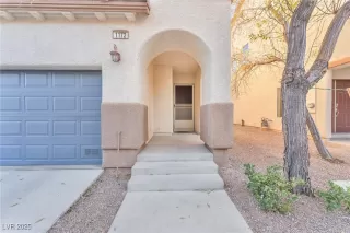 Photo #1: 2646943 Listing