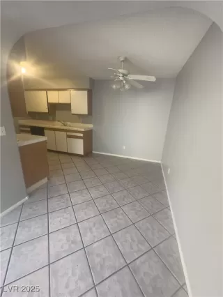 Photo #3: 2646995 Listing 