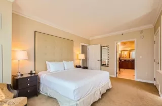 Photo #3: 2647013 Listing