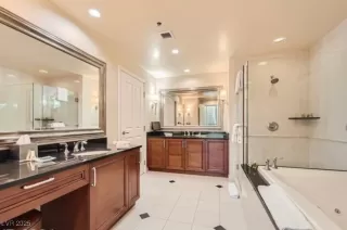 Photo #5: 2647013 Listing