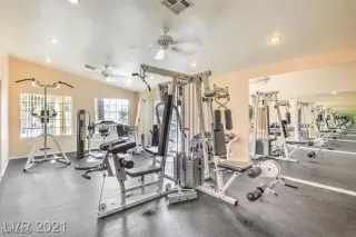 Photo #6: 2647100 Listing 