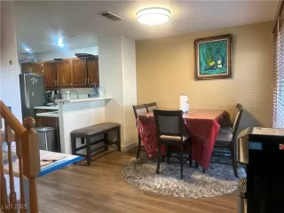 Photo #3: 2647113 Listing 