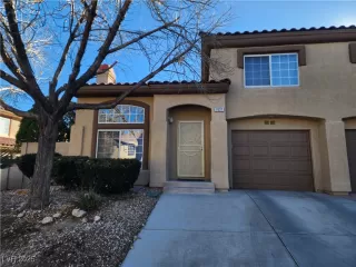 Photo #1: 2647118 Listing 