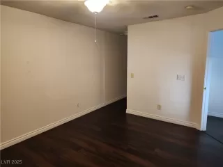 Photo #4: 2647118 Listing 