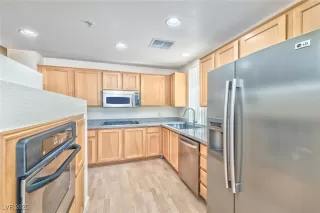 Photo #1: 2647164 Listing 