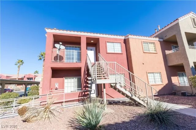 MLS: 2647166 Condo For Sale