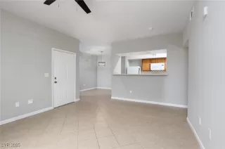 Photo #3: 2647179 Listing 