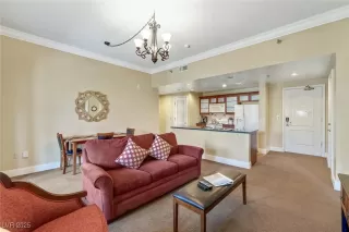 Photo #1: 2647181 Listing 