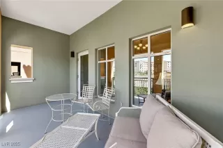 Photo #3: 2647181 Listing 